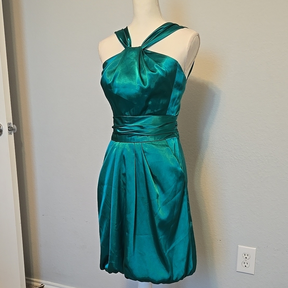 David's Bridal Blue Sleeveless Halter Ruched Sheath Cocktail Dress